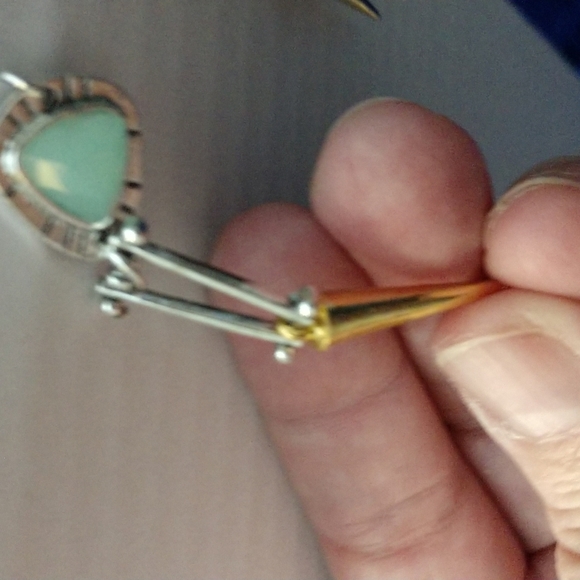 Beautiful Boho Contemporary 2-tone Hinged Earrings Faceted Stone 2 1/2" - Picture 7 of 10